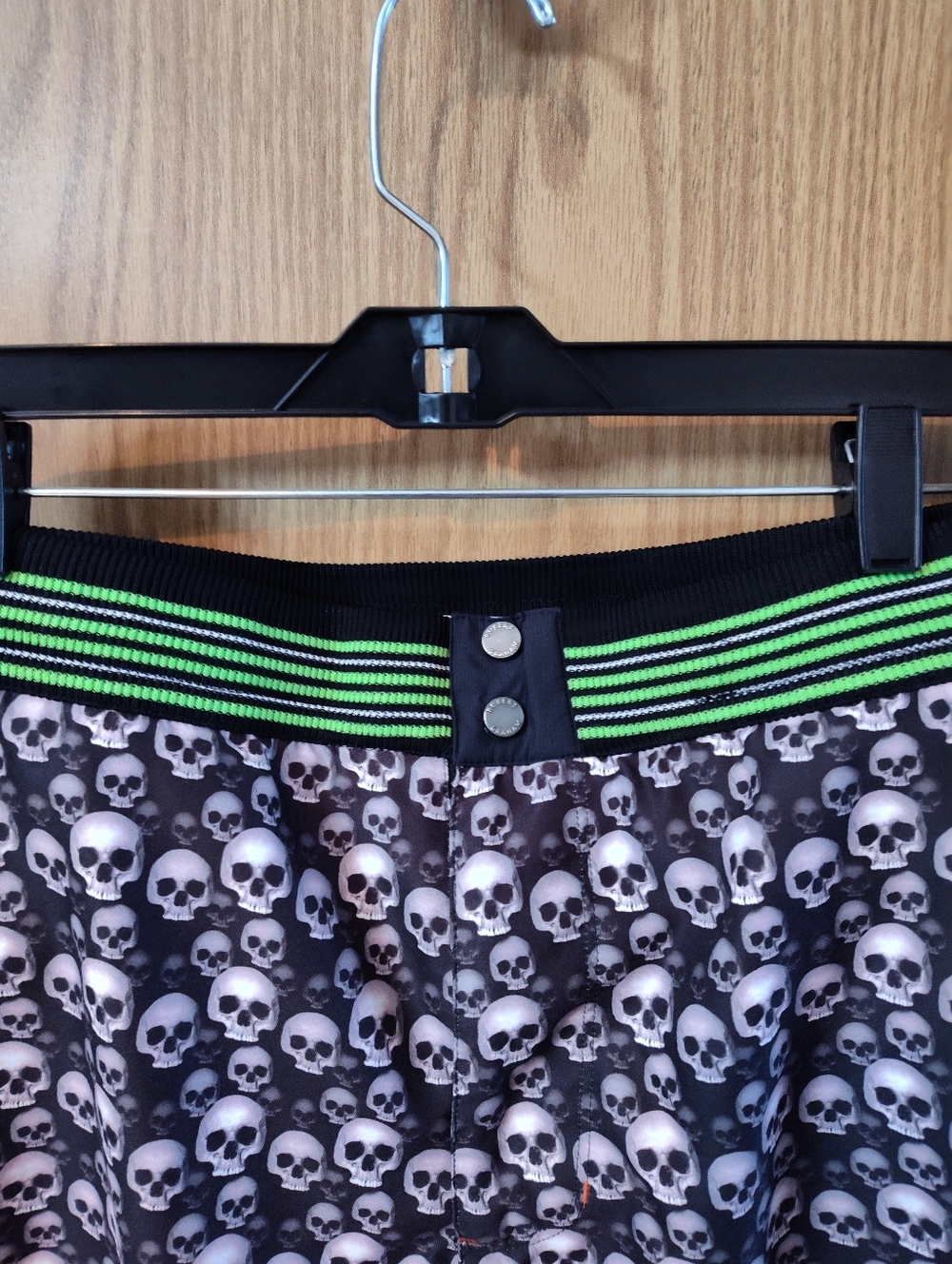 Men's Black Skull Print Swim Trunks Robert Graham - Picture 3 of 9
